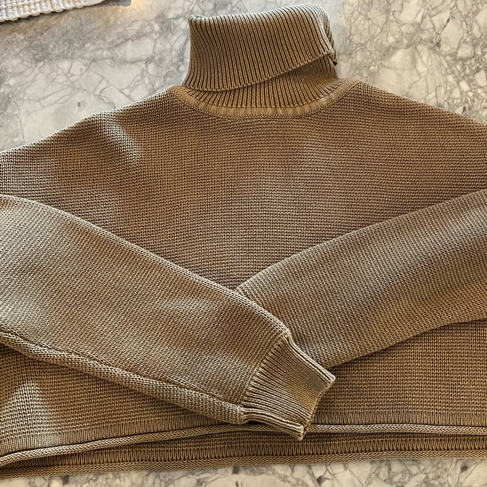 Zara cropped sweater